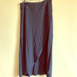 Knee length casual skirt